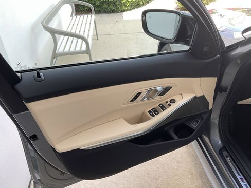 New 2026 BMW 330i Sedan w/ M Sport Package RWD image 8
