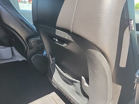 Used 2024 Chrysler Pacifica Touring-L FWD image 41