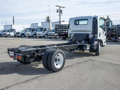 New 2025 Chevrolet Low Cab Forward image 3