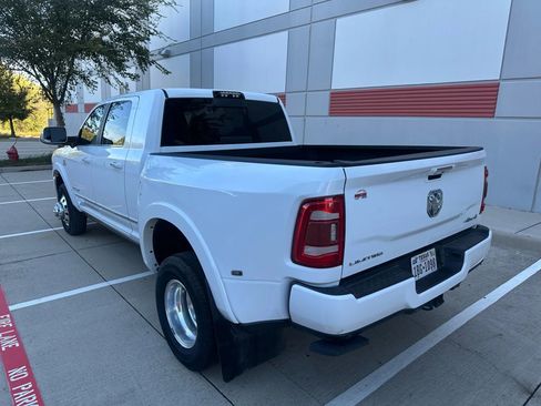 Used 2019 RAM 3500 Limited image 11