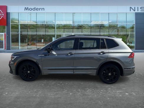 Used 2022 Volkswagen Tiguan SE R-Line image 8