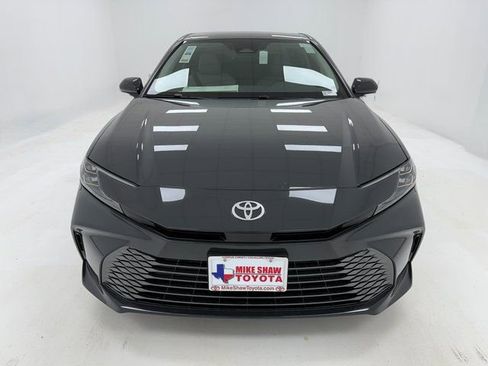 New 2026 Toyota Camry XLE FWD image 3