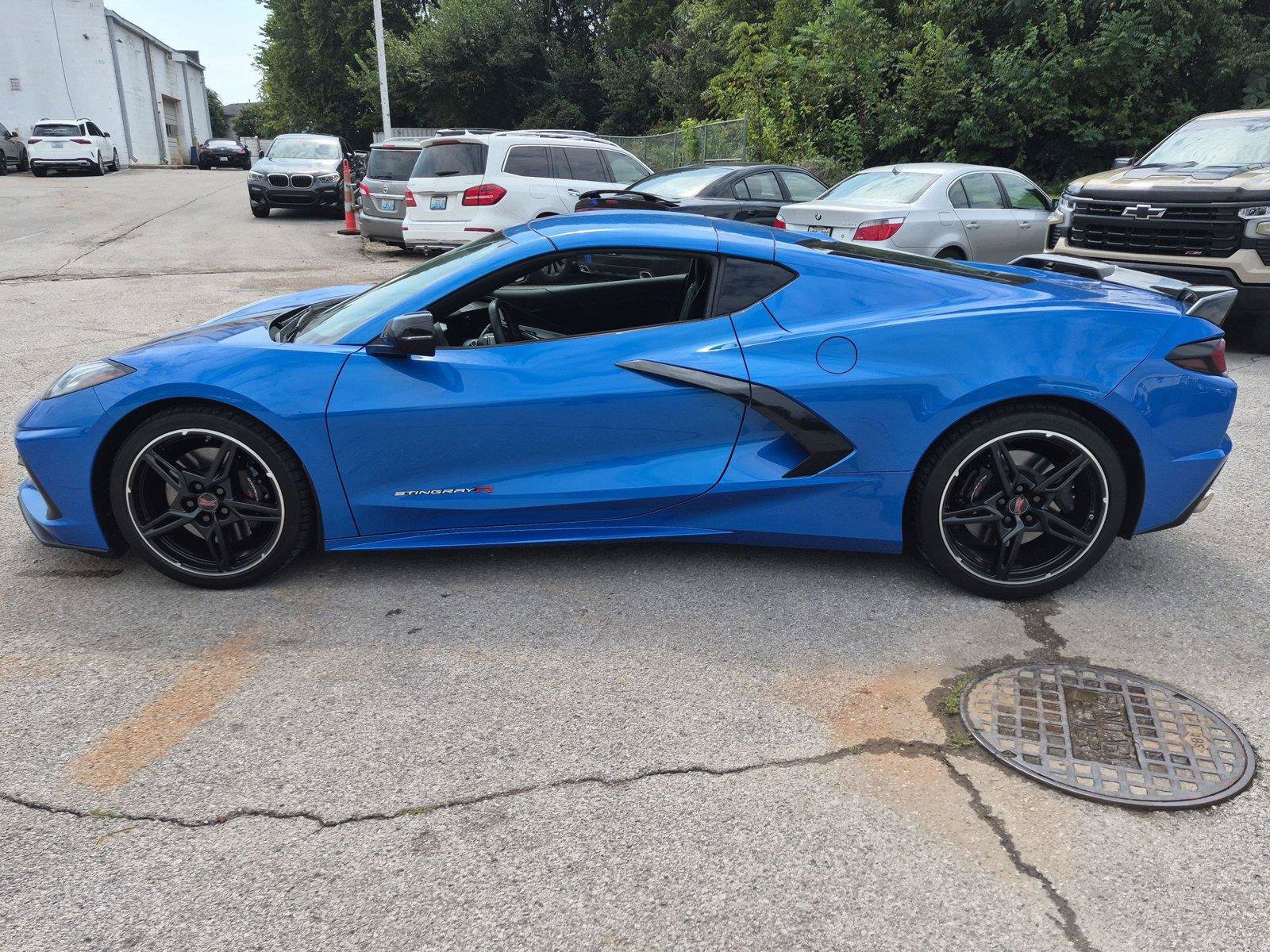 Used 2024 Chevrolet Corvette Stingray Coupe w/ Z51 Performance Package RWD image 2