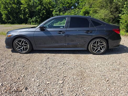 Used 2024 Honda Civic Sport image 8