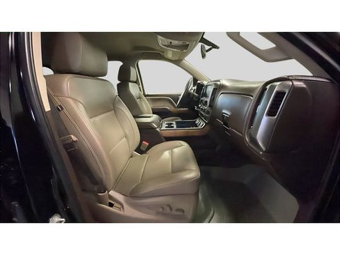 Used 2017 Chevrolet Silverado 1500 LTZ w/ Sport Package image 15