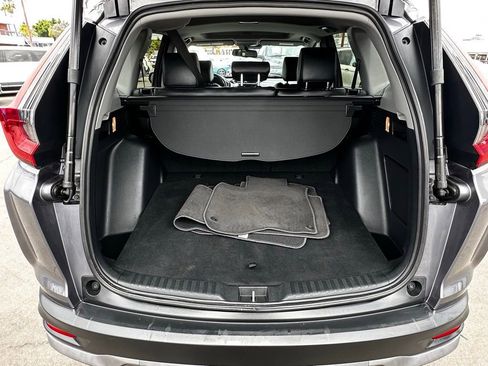 Used 2020 Honda CR-V Touring image 9