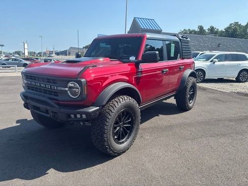 Used 2025 Ford Bronco 4-Door w/ Sasquatch Package AWD/4WD image 3