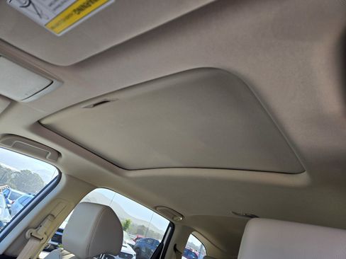 Used 2021 Honda CR-V EX-L image 11