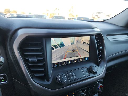 Used 2023 GMC Acadia AT4 w/ Technology Package image 18