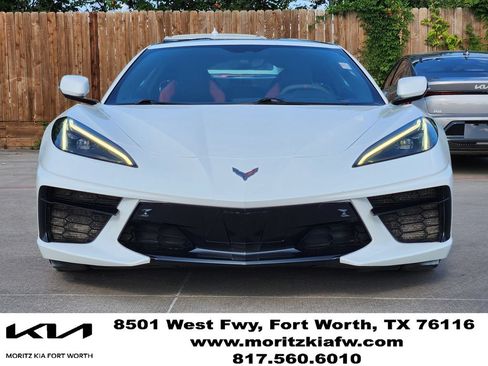 Used 2021 Chevrolet Corvette Stingray Preferred Cpe w/ Engine Appearance Package RWD image 2