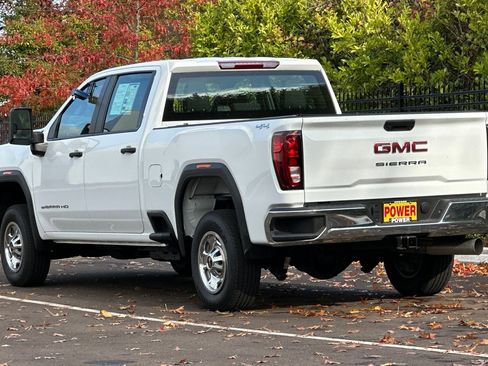 Used 2024 GMC Sierra 2500 Pro image 6