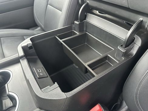 Certified 2024 Chevrolet Tahoe LT image 15