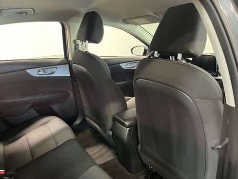 Used 2024 Kia Forte LXS FWD image 14