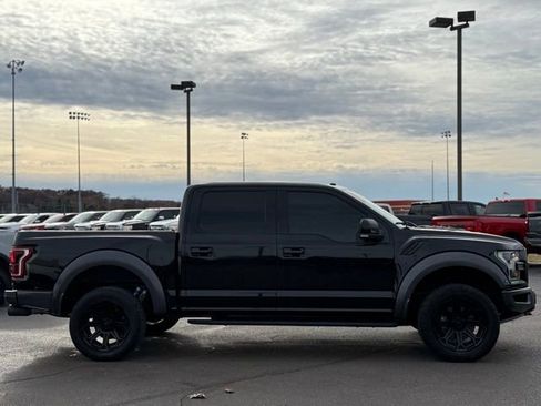 Certified 2018 Ford F150 Raptor w/ Equipment Group 802A Luxury image 42