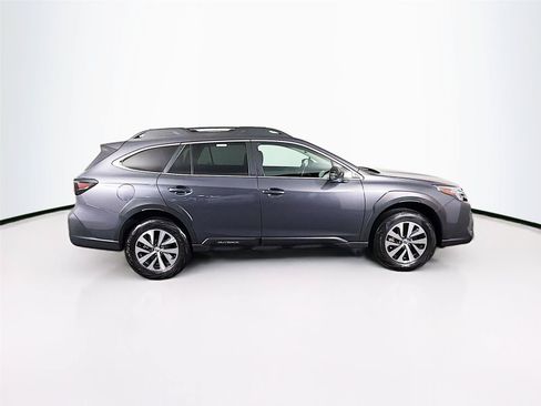 Used 2025 Subaru Outback Premium w/ Popular Package #1A AWD/4WD image 12