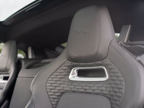 Used 2024 Jaguar F-TYPE R-Dynamic RWD image 10
