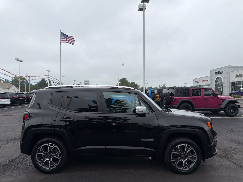 Used 2015 Jeep Renegade Limited AWD/4WD image 9