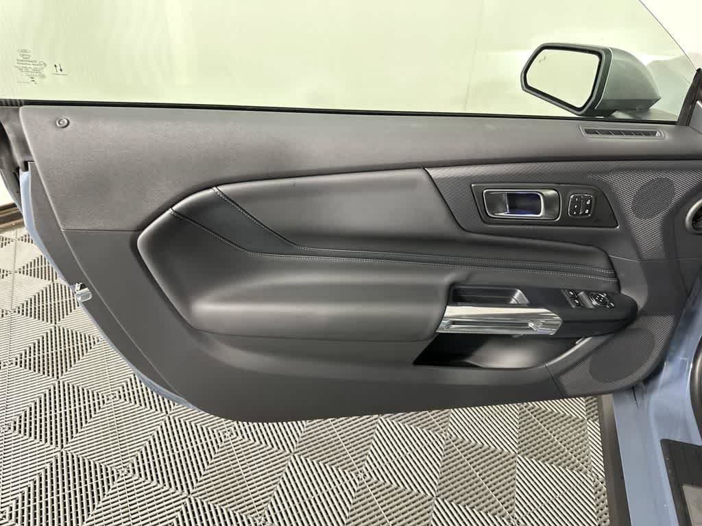 New 2025 Ford Mustang GT Premium w/ 60th Anniversary Package RWD image 9