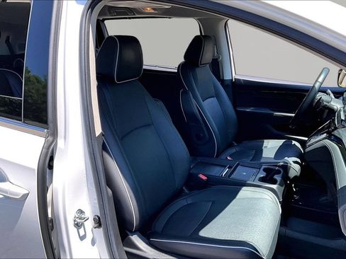 Used 2025 Honda Odyssey Elite image 23