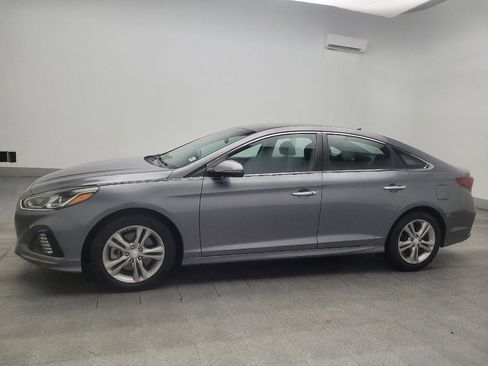 Used 2018 Hyundai Sonata SEL w/ Tech Package 04 FWD image 2