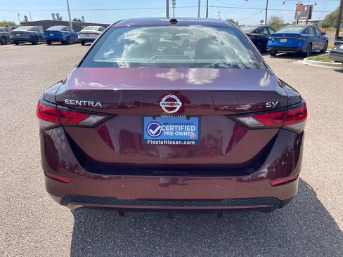Certified 2022 Nissan Sentra SV FWD image 6