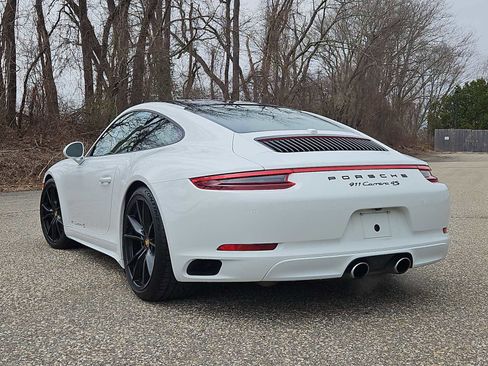 Used 2018 Porsche 911 Carrera 4S AWD/4WD image 3