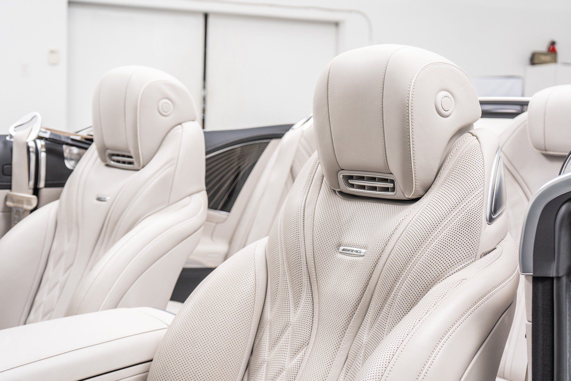 Used 2017 Mercedes-Benz S 63 AMG 4MATIC Cabriolet image 26