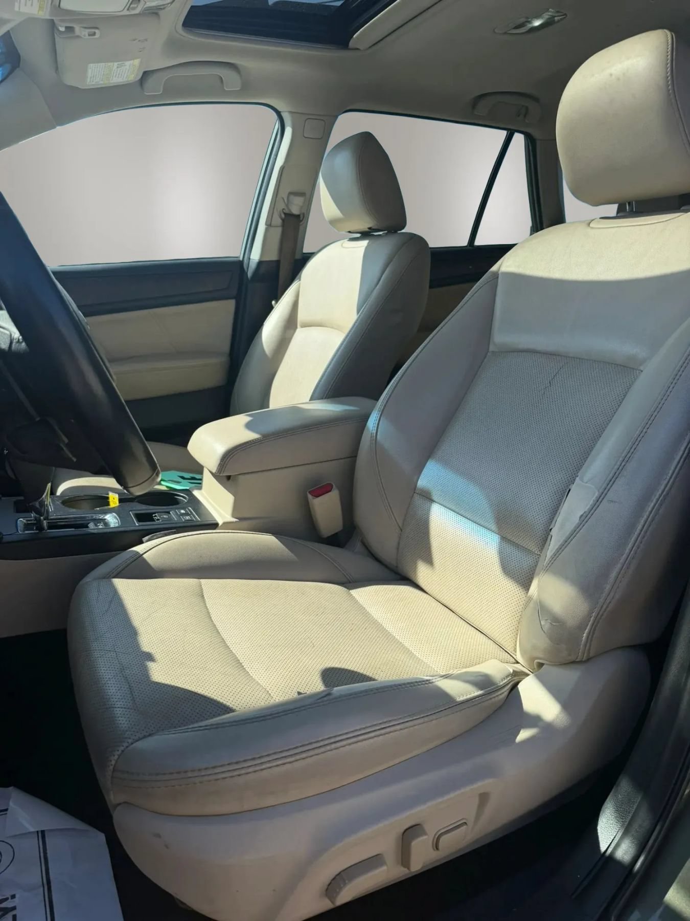 Used 2019 Subaru Outback 3.6R Limited AWD/4WD image 11