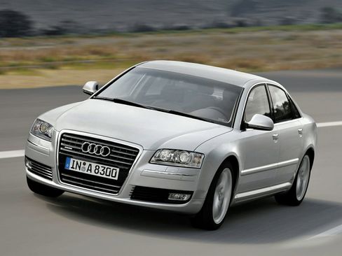 Used 2008 Audi A8 4.2 image 1