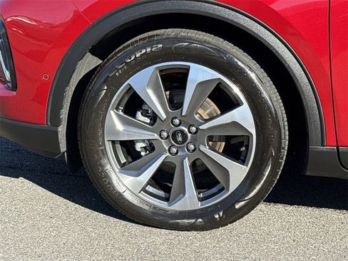 Used 2023 Ford Escape Platinum w/ Premium Technology Package image 12