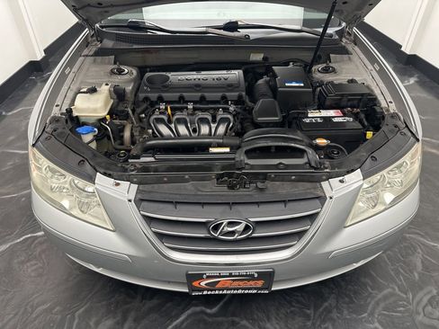 Used 2010 Hyundai Sonata GLS image 26
