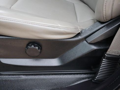 Used 2019 Ford F350 XL w/ Power Equipment Group image 11