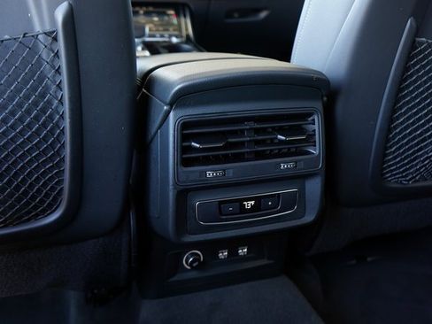 Used 2019 Audi Q8 Premium w/ Convenience Package image 29