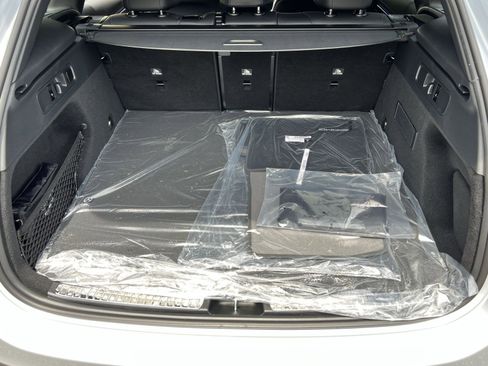 Certified 2025 Mercedes-Benz GLC 300 4MATIC image 24