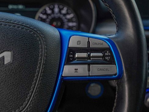 Certified 2022 Kia Telluride SX w/ SX Prestige Package image 14