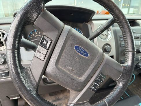 Used 2011 Ford F150 XLT w/ XLT Chrome Pkg image 16