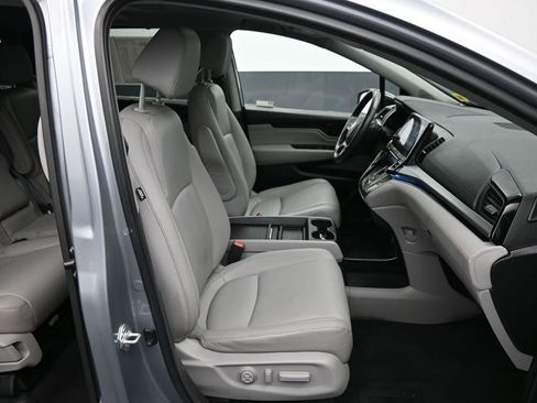 Certified 2023 Honda Odyssey Touring image 28