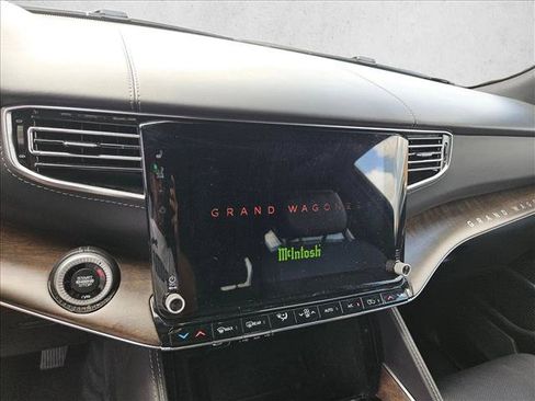 Used 2023 Jeep Grand Wagoneer 4WD image 13