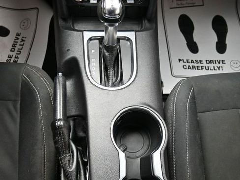 Used 2019 Ford Mustang Coupe w/ Equipment Group 101A RWD image 18