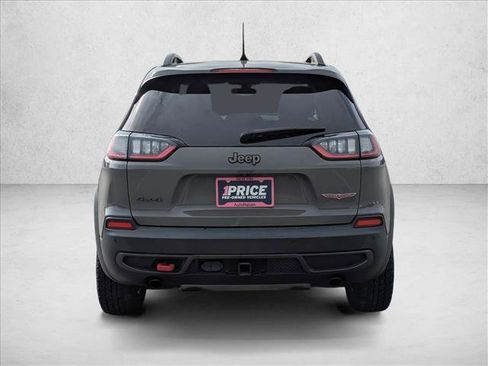 Used 2019 Jeep Cherokee Trailhawk w/ Comfort/Convenience Group image 6