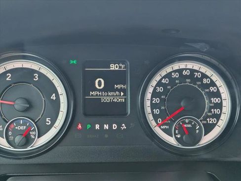 Used 2019 RAM 1500 Tradesman w/ Chrome Appearance Group RWD image 11