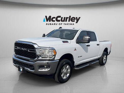 Used 2024 RAM 2500 Big Horn AWD/4WD image 1