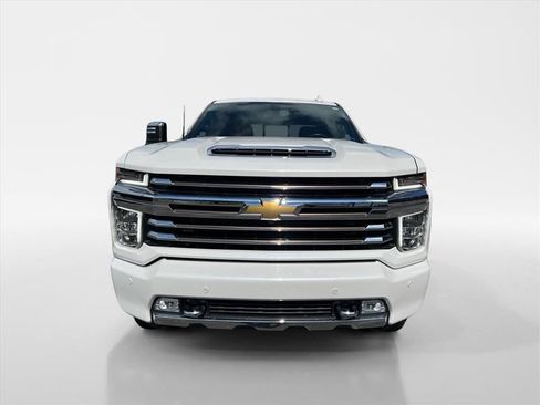 Used 2023 Chevrolet Silverado 2500 High Country AWD/4WD image 8