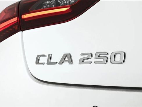 New 2026 Mercedes-Benz CLA 250 4MATIC image 5