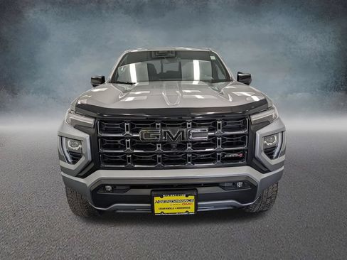 Used 2024 GMC Canyon AT4 w/ Technology Package AWD/4WD image 2