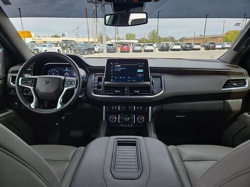 Used 2023 Chevrolet Tahoe Z71 image 11