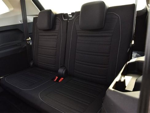 Certified 2022 Volkswagen Tiguan S image 22