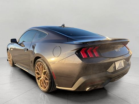 Used 2024 Ford Mustang GT Premium image 6