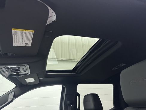 New 2026 GMC Sierra 1500 AT4 w/ AT4 Premium Package image 22