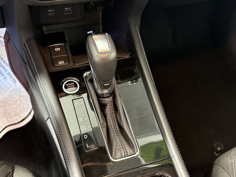 Used 2021 Nissan Kicks SR w/ Interior Electronics Package image 21